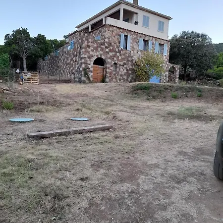 Casa Ghjuvanna Galeria (Corsica)